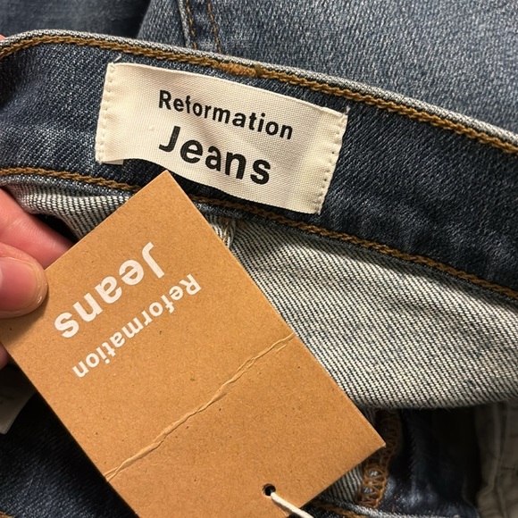 NWT Reformation Riley Frayed Denim Jeans- Size 24 in Rhine - Picture 6 of 10